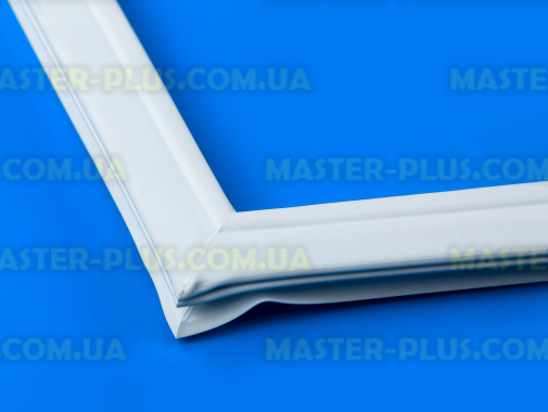 Уплотнительная резина морозильной камеры Ariston C00665748 для холодильника