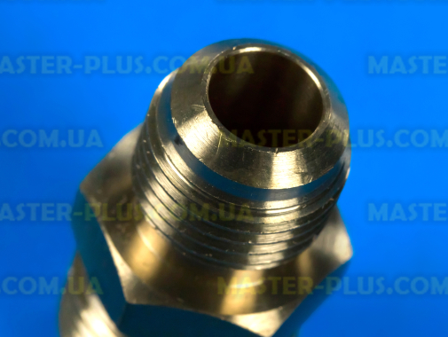 Муфта латунная 3/8&quot; - 1/2&quot; нар. резьба для кондиционера