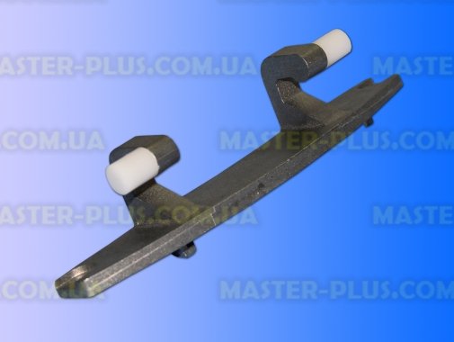 Завес (петля) люка Bosch 655117    для стиральной машины