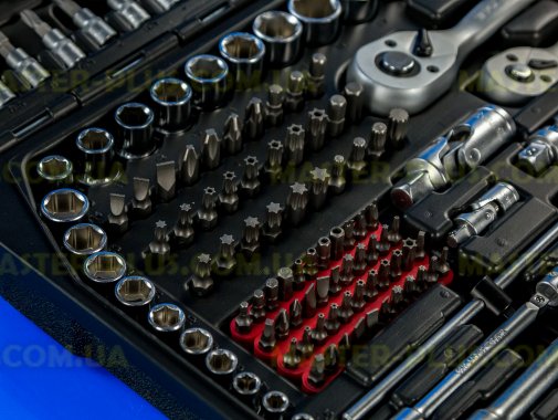Набор инструментов 1/4&quot; 3/8&quot; 1/2&quot; из 216 предметов Yato YT-38841