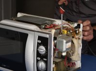 Ремонт мікрохвильової печі: з якими нюансами можна зіткнутися